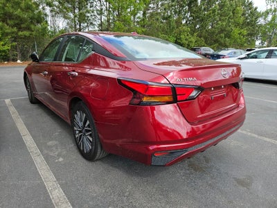 2025 Nissan Altima SV FWD