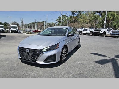 2024 Nissan Altima SV FWD