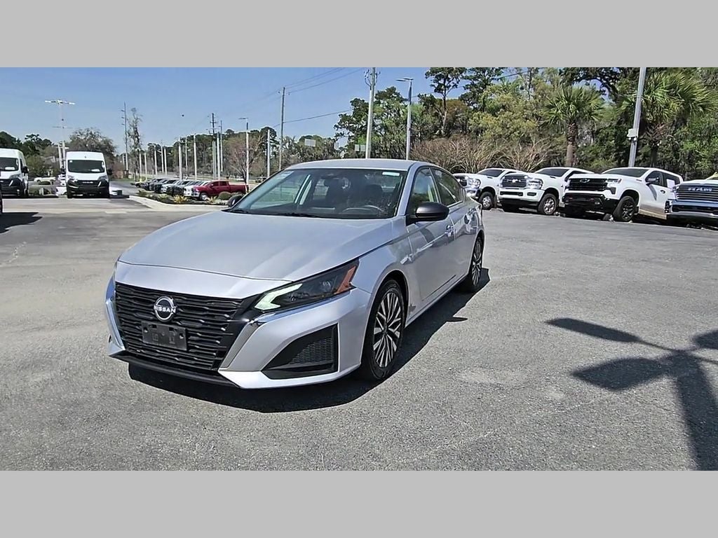 2024 Nissan Altima SV FWD