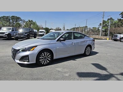 2024 Nissan Altima SV FWD