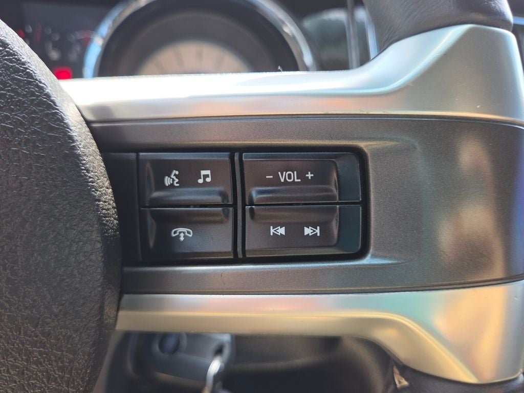 2011 Ford Mustang GT Premium