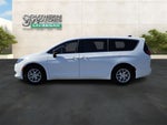 2025 Chrysler Voyager LX