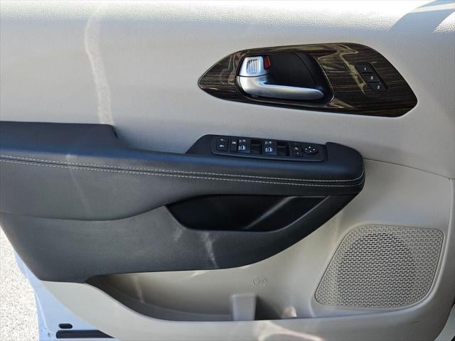 2024 Chrysler Pacifica Limited