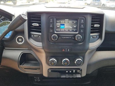 2024 RAM 3500 Tradesman Crew Cab 4x4 8' Box