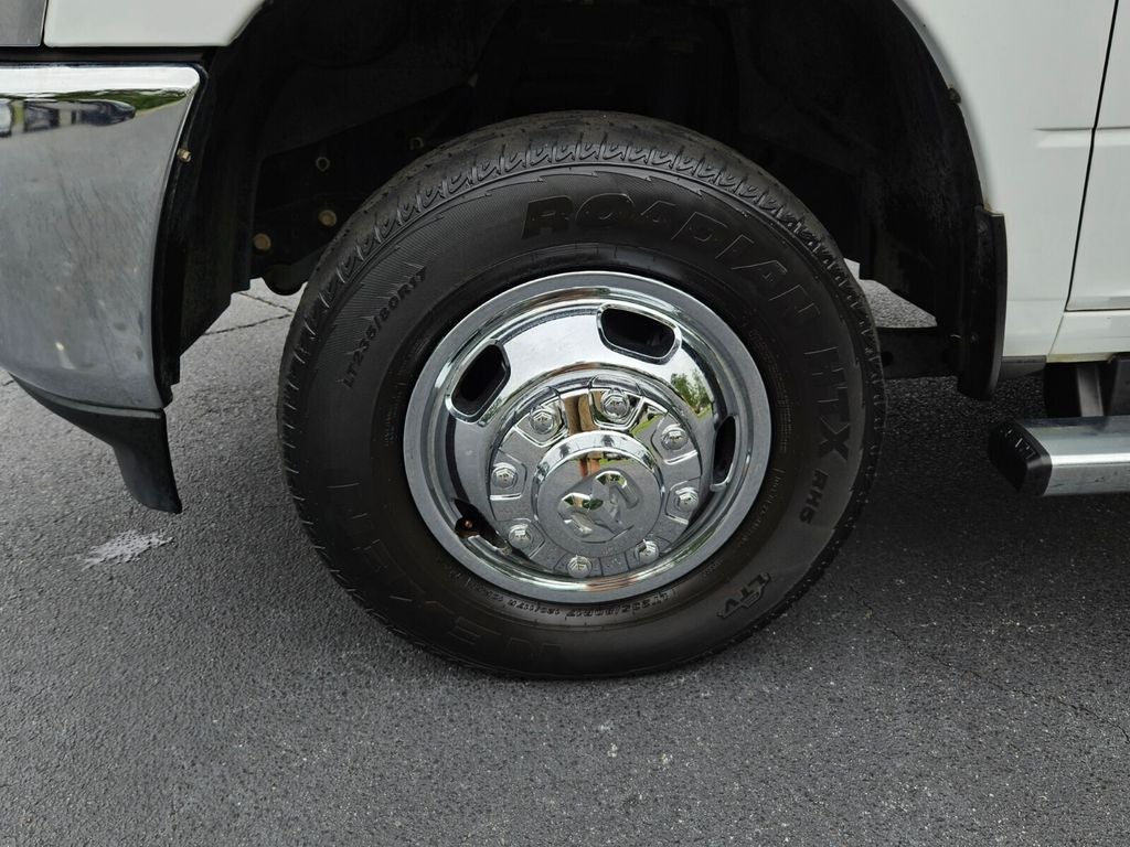 2023 RAM 3500 Tradesman Crew Cab 4x4 8' Box