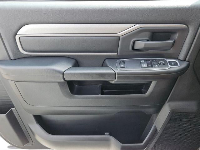 2024 RAM 2500 Tradesman Regular Cab 4x2 8' Box