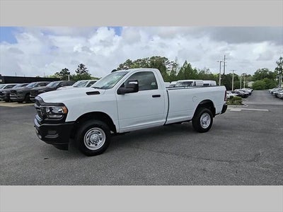 2024 RAM 2500 Tradesman Regular Cab 4x2 8' Box