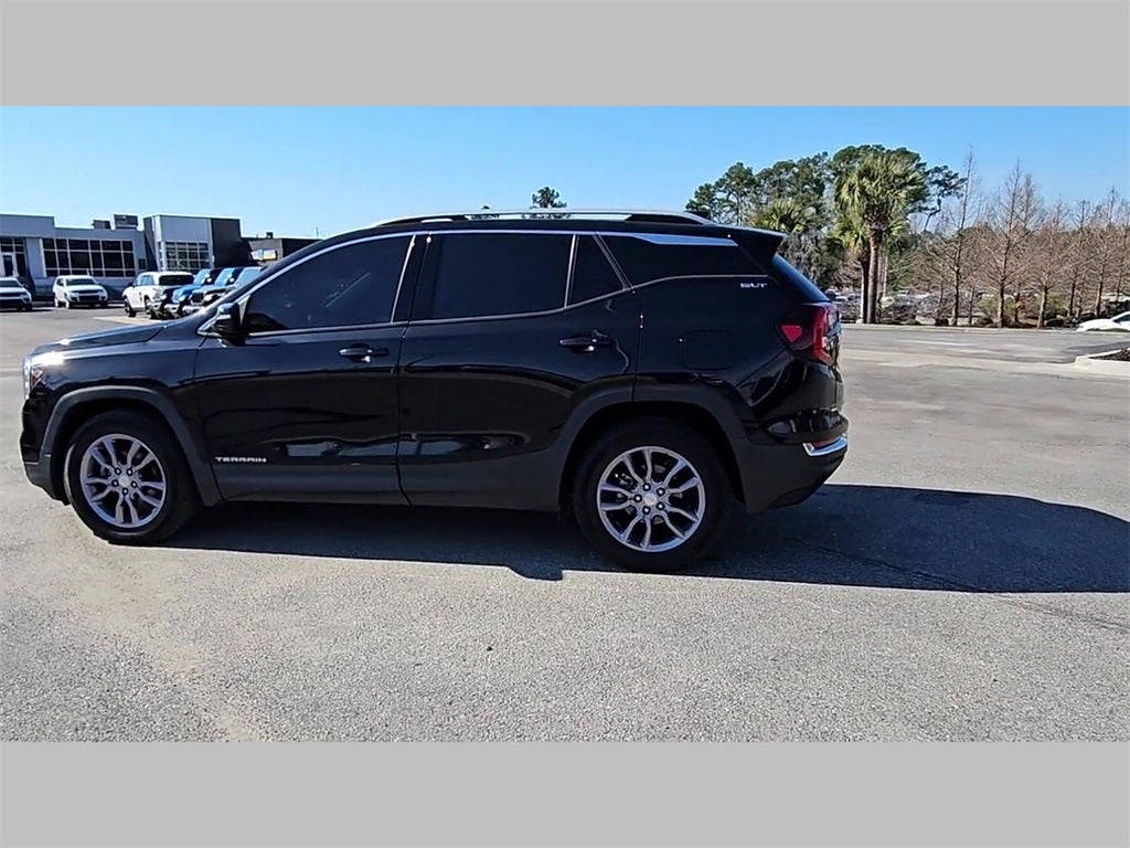 2023 GMC Terrain FWD SLT