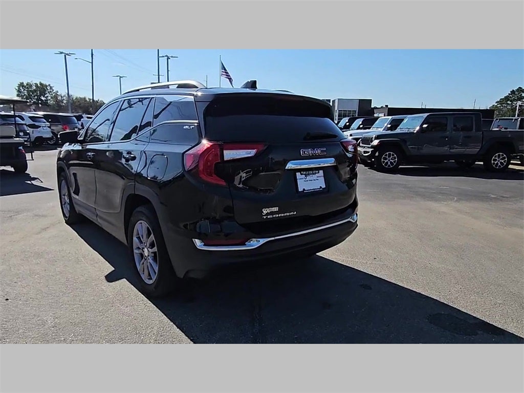 2023 GMC Terrain FWD SLT