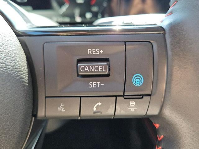 2025 Nissan Kicks SR Intelligent AWD
