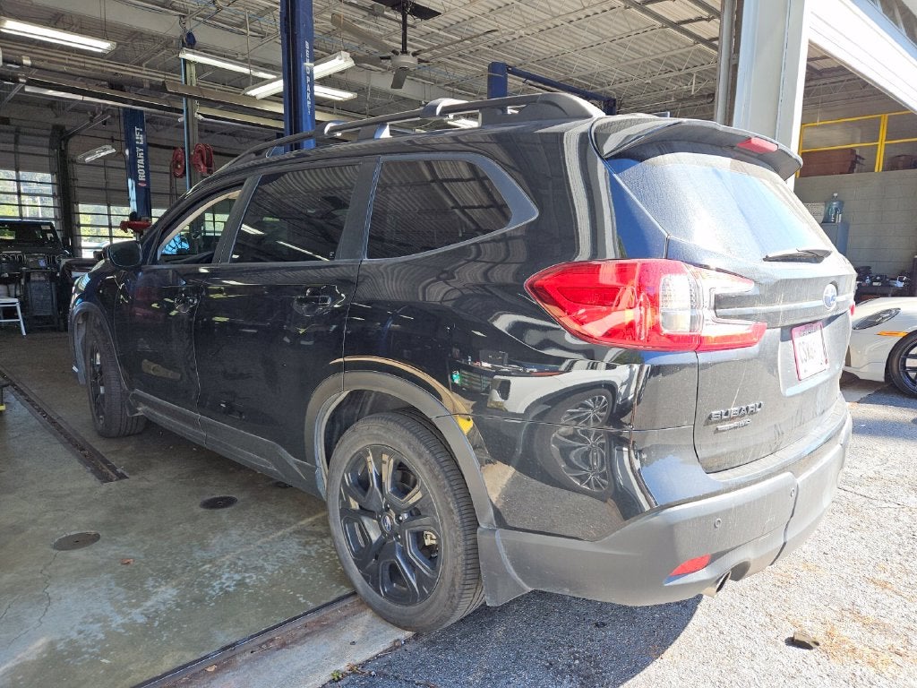 2025 Subaru Ascent Onyx Edition Touring