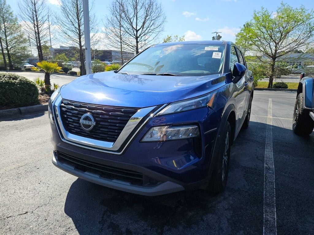 2023 Nissan Rogue SV FWD