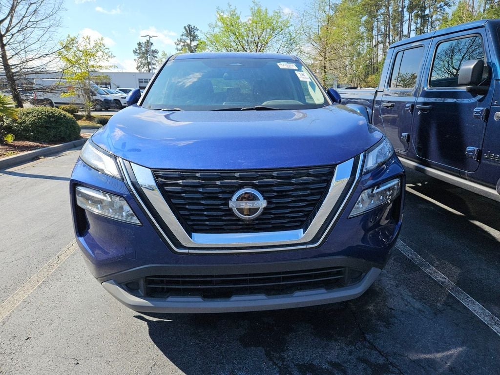 2023 Nissan Rogue SV FWD