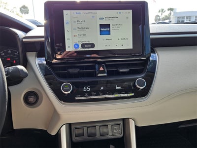 2024 Toyota Corolla Cross LE