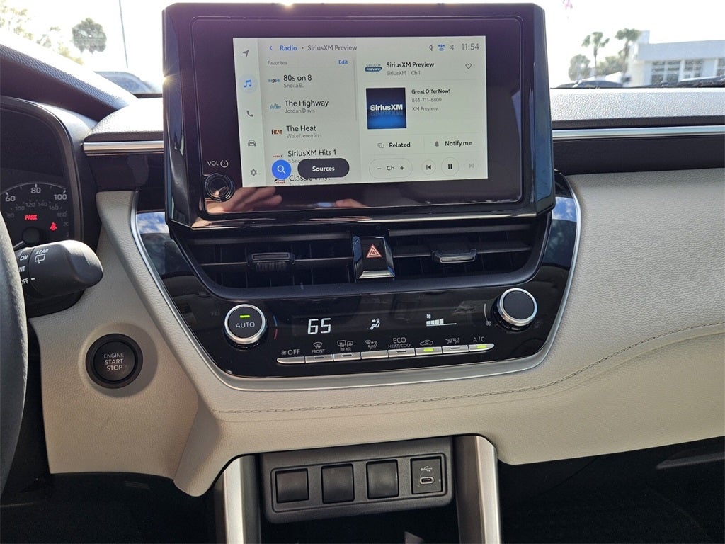 2024 Toyota Corolla Cross LE