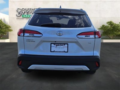 2024 Toyota Corolla Cross LE