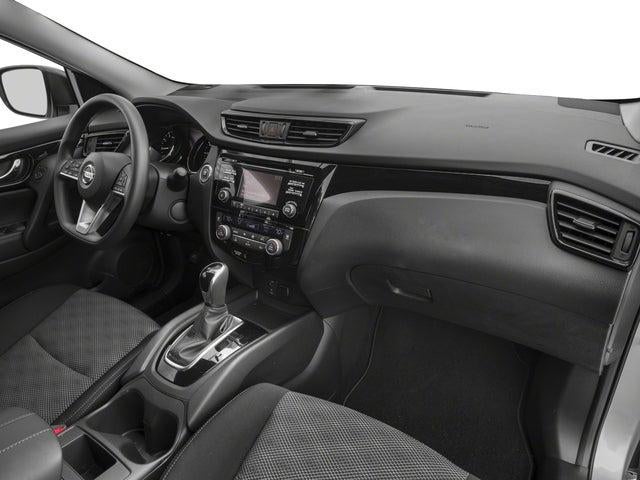 2017 Nissan Rogue Sport SV