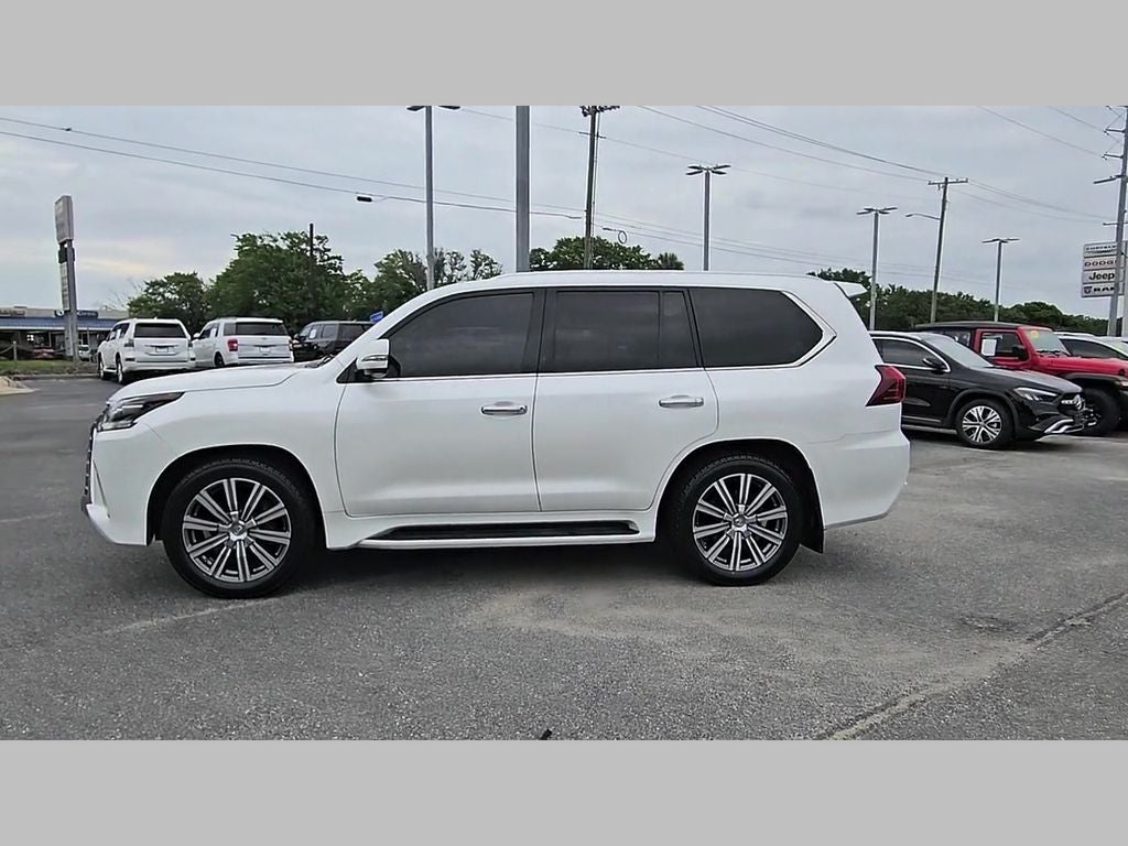 2017 Lexus LX 570 570