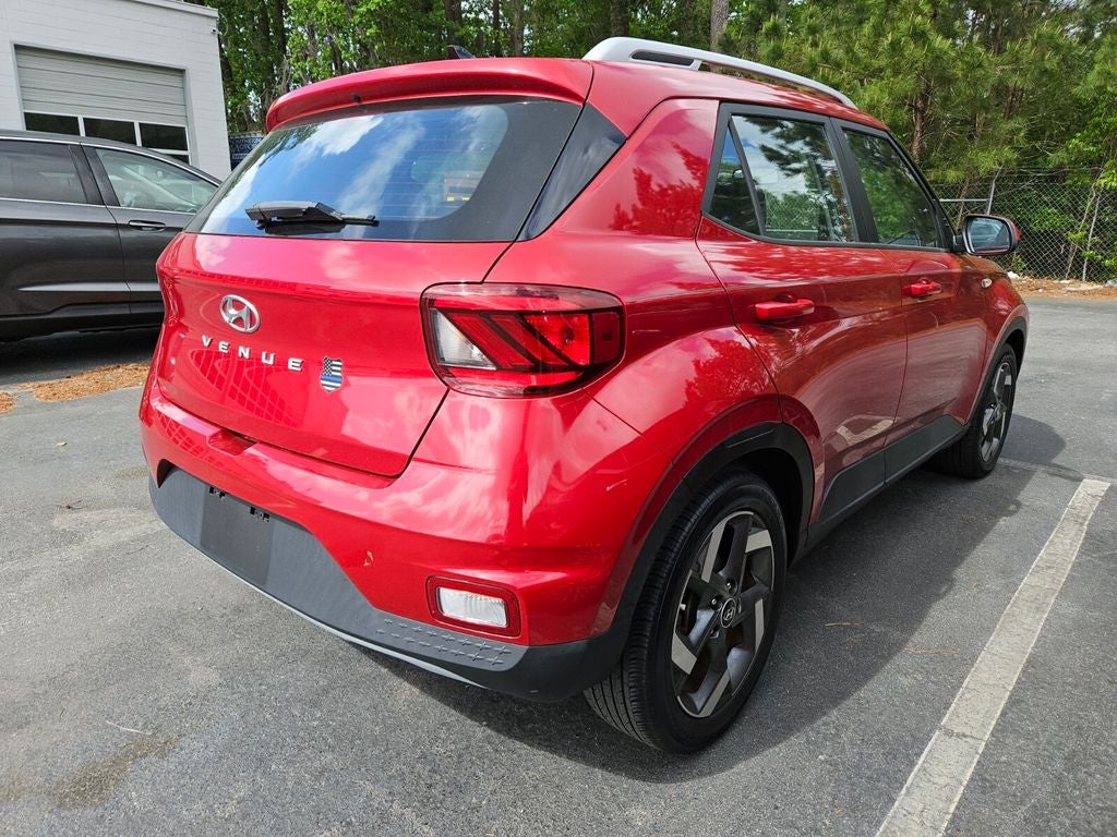 2022 Hyundai Venue SEL