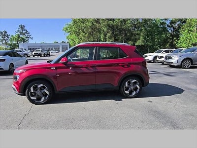 2022 Hyundai Venue SEL