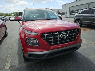 2022 Hyundai Venue SEL