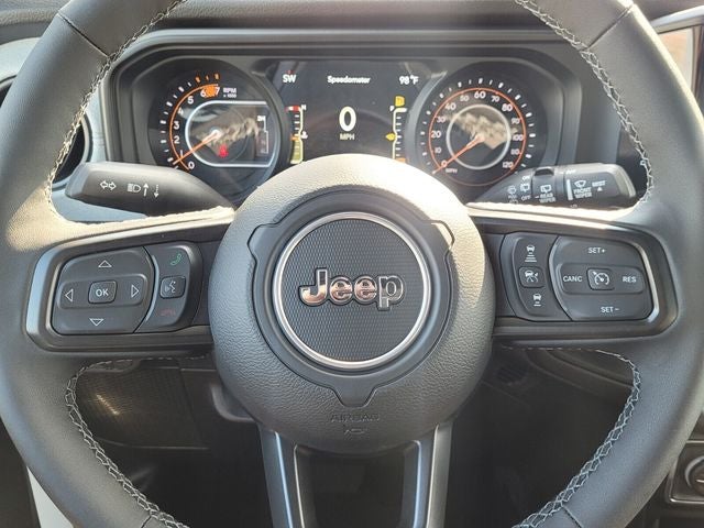 2025 Jeep Wrangler 4-Door Summit 4x4