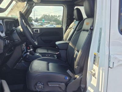 2025 Jeep Wrangler 4-Door Summit 4x4