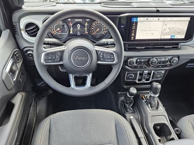2025 Jeep Wrangler 4-Door Sahara 4x4