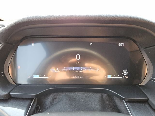 2023 Jeep Grand Cherokee Laredo 4x2