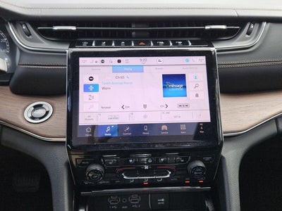 2025 Jeep Grand Cherokee Summit 4x4