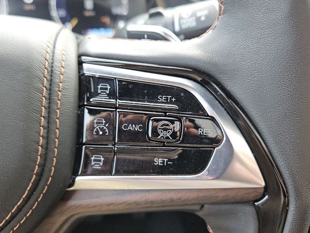 2025 Jeep Grand Cherokee Summit 4x4