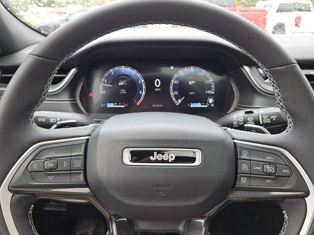 2023 Jeep Grand Cherokee L Altitude 4x4