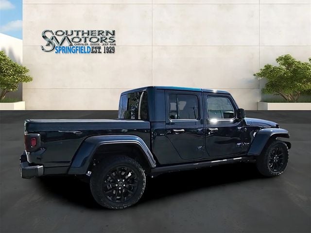 2025 Jeep Gladiator Nighthawk
