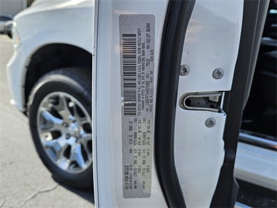 2017 RAM 1500 Limited Crew Cab 4x4 5'7' Box