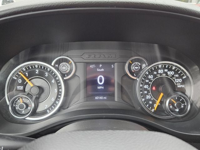 2022 RAM 1500 Big Horn Quad Cab 4x2 6'4' Box