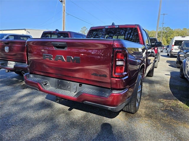 2025 RAM 1500 Tradesman Crew Cab 4x4 5'7' Box