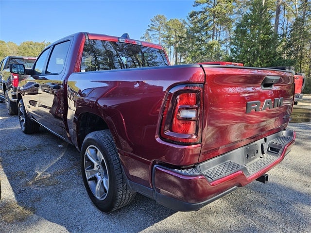 2025 RAM 1500 Tradesman Crew Cab 4x4 5'7' Box