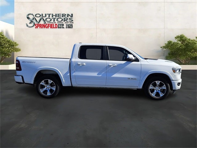 2022 RAM 1500 Laramie Crew Cab 4x4 5'7' Box