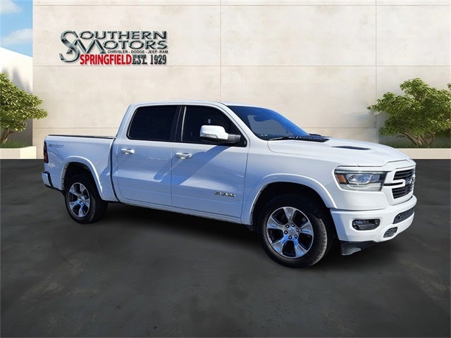 2022 RAM 1500 Laramie Crew Cab 4x4 5'7' Box
