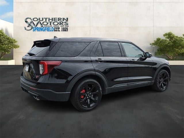 2022 Ford Explorer ST