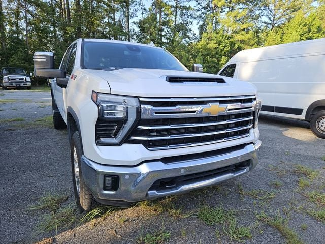 2024 Chevrolet Silverado 2500HD 4WD Crew Cab Standard Bed LTZ