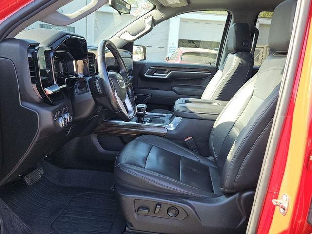 2022 GMC Sierra 1500 4WD Crew Cab Short Box Elevation