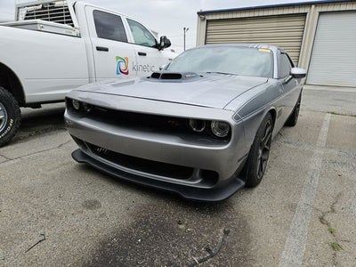 2016 Dodge Challenger 392 Hemi Scat Pack Shaker