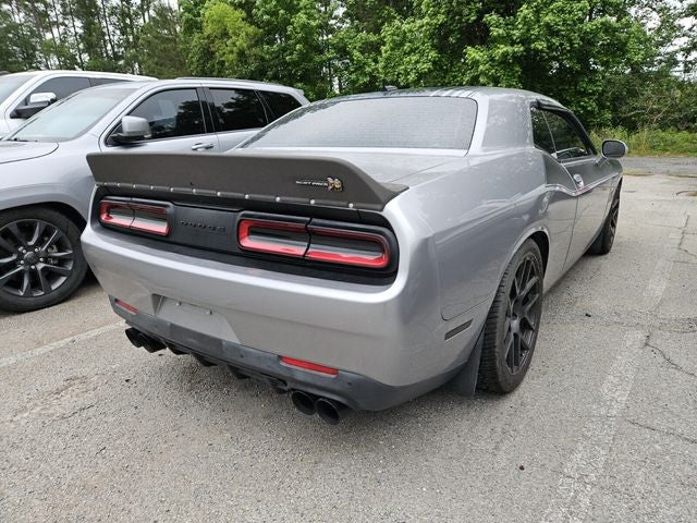 2016 Dodge Challenger 392 Hemi Scat Pack Shaker