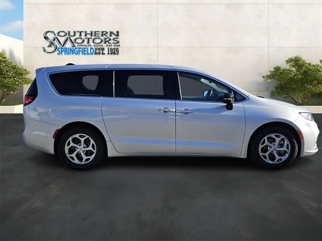 2024 Chrysler Pacifica Limited