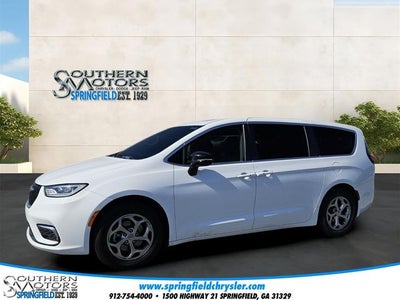 2024 Chrysler Pacifica Limited