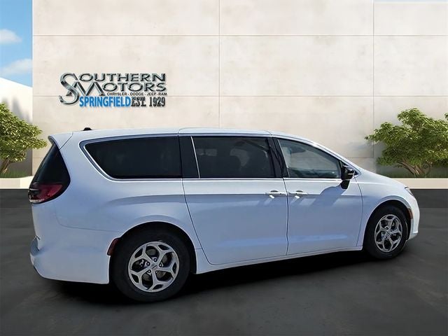 2024 Chrysler Pacifica Limited