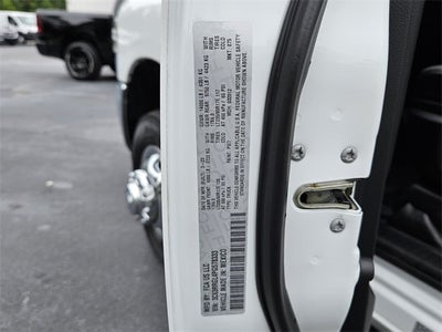 2023 RAM 3500 Tradesman Crew Cab 4x4 8' Box