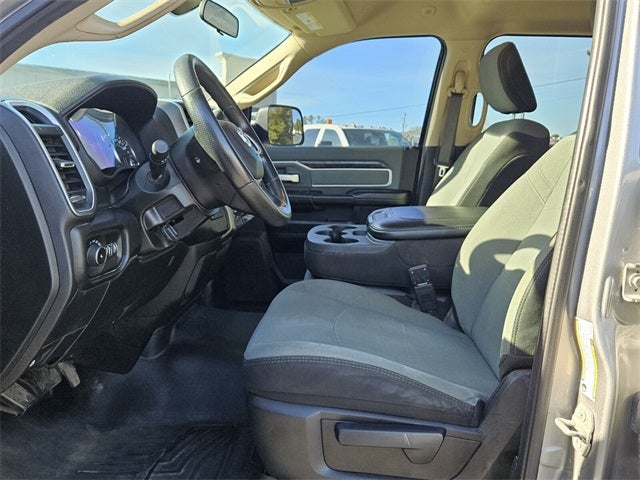 2020 RAM 2500 Big Horn Crew Cab 4X4 6'4' Box