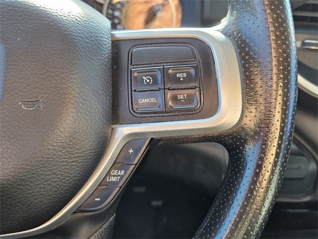 2020 RAM 2500 Big Horn Crew Cab 4X4 6'4' Box